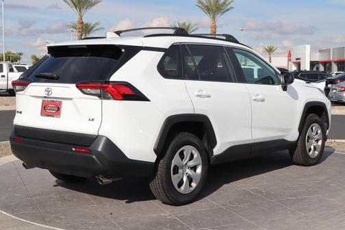 2021 Toyota RAV4 LE