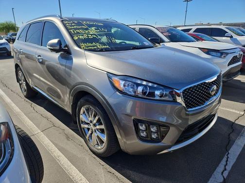 Titanium Silver 2017 Kia Sorento SXL