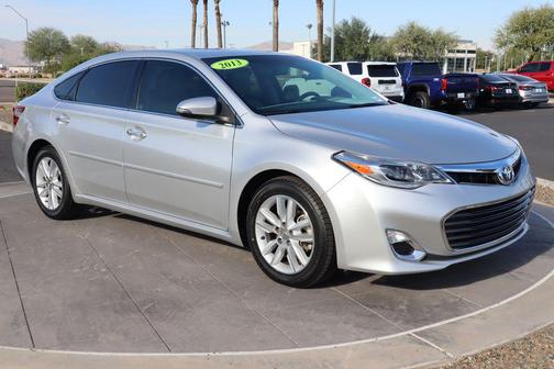 2013 Toyota Avalon XLE