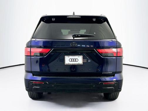 2025 Toyota Sequoia Platinum