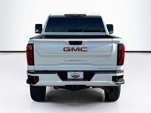 White Frost Tricoat 2025 GMC Sierra 3500 Denali