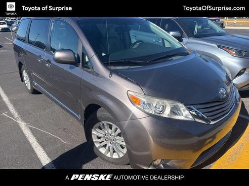 2012 Toyota Sienna XLE