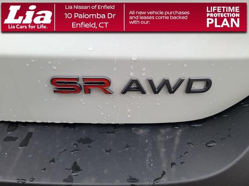 Aspen White Tri 2026 Nissan Kicks SR