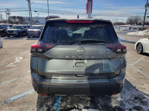 Gun Metallic 2026 Nissan Rogue SV