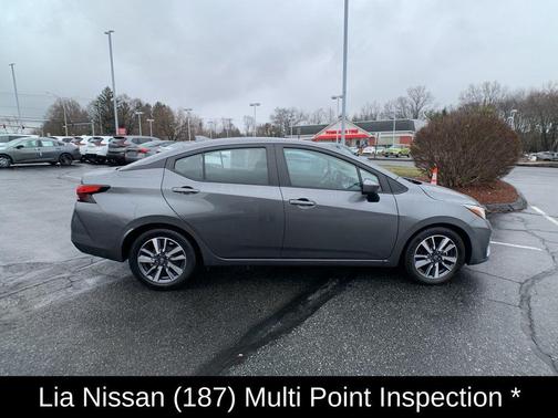 Gun Metallic 2023 Nissan Versa 1.6 SV