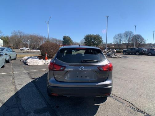 2019 Nissan Rogue Sport S