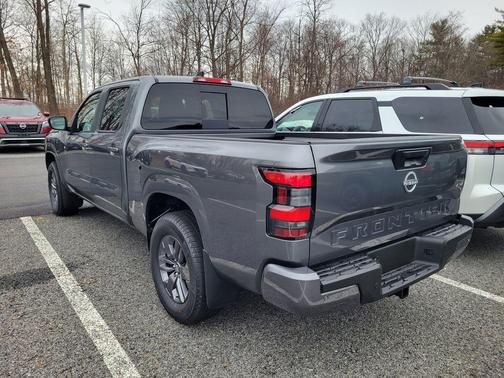 6 2026 Nissan Frontier SV