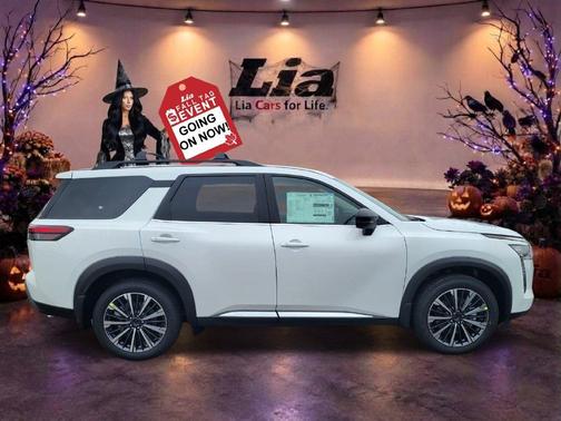 6 2026 Nissan Pathfinder Platinum