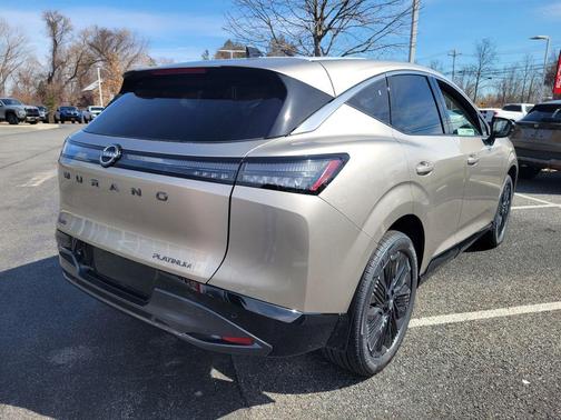 Champagne Silve 2026 Nissan Murano Platinum