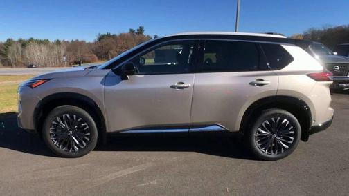 2025 Nissan Rogue Platinum