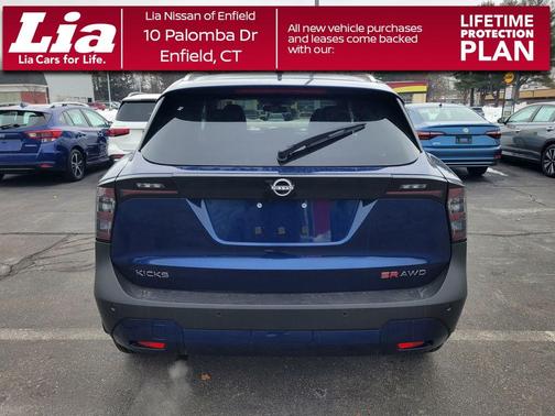 Deep Blue Pearl 2026 Nissan Kicks SR