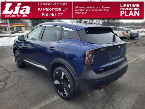 Deep Blue Pearl 2026 Nissan Kicks SR