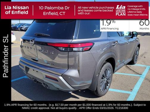 2026 Nissan Pathfinder SL