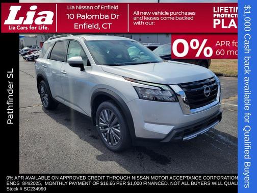 2025 Nissan Pathfinder SL