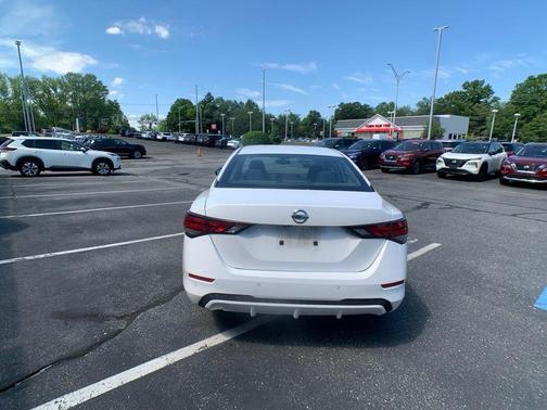 Fresh Powder 2022 Nissan Sentra S