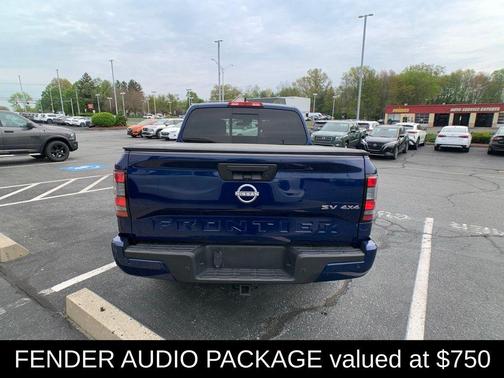 Deep Blue Pearl 2023 Nissan Frontier SV