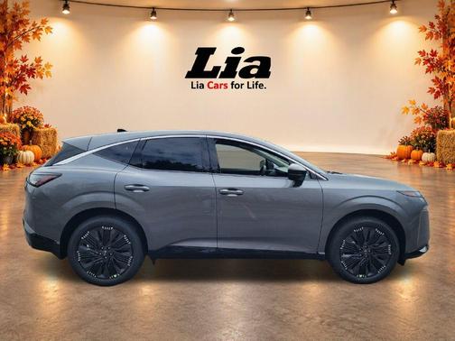 Gun Metallic 2026 Nissan Murano Platinum