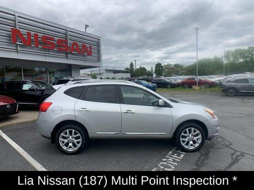 2011 Nissan Rogue SV