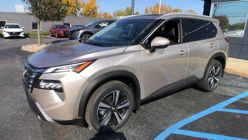 2025 Nissan Rogue SL