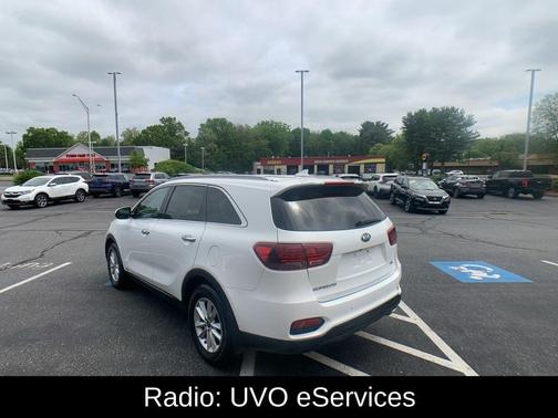 2019 Kia Sorento LX