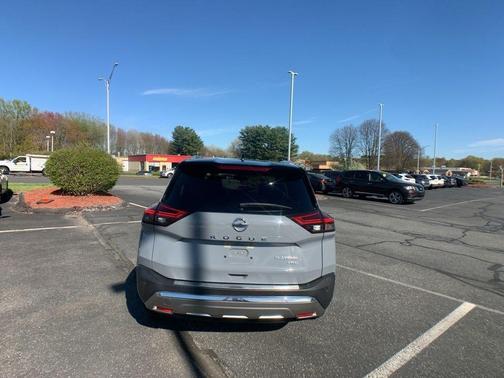 2021 Nissan Rogue Platinum