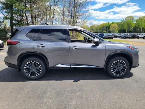 Gun Metallic 2026 Nissan Rogue Platinum