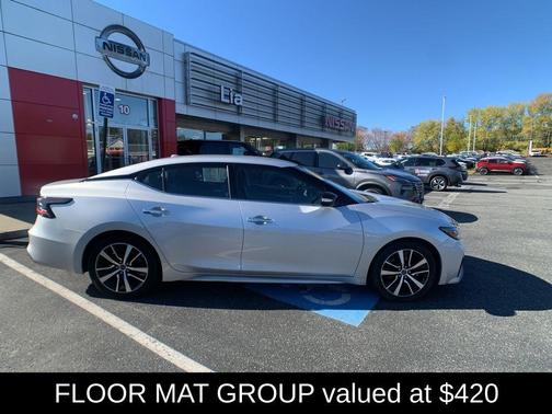 2023 Nissan Maxima SV