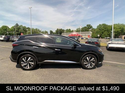 Black 2023 Nissan Murano SL