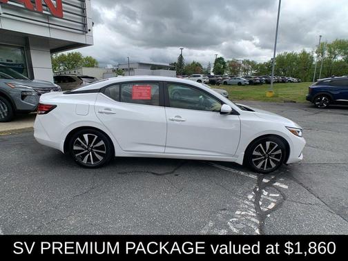 Aspen White 2022 Nissan Sentra SV