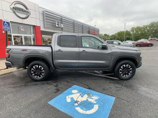 2024 Nissan Frontier PRO-4X