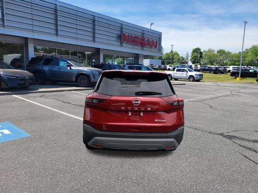 Scarlet Ember 2023 Nissan Rogue SV