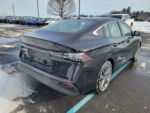 2026 Nissan Sentra SL