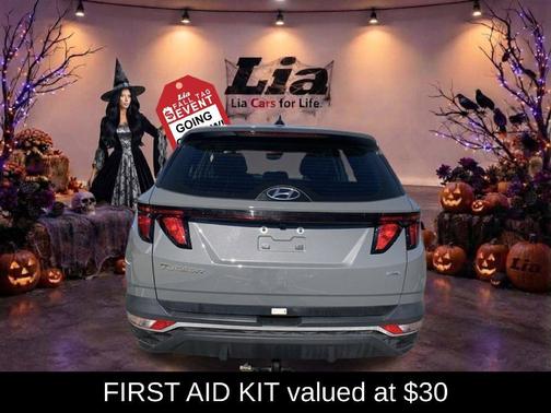 Titanium Gray 2024 Hyundai TUCSON SE