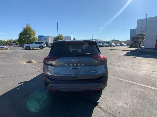 2023 Nissan Rogue S