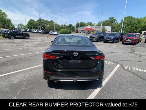 Black 2023 Nissan Sentra SR