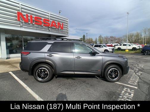 Gun Metallic 2024 Nissan Pathfinder Rock Creek