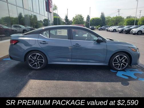 2025 Nissan Sentra SR