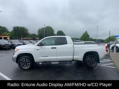 2016 Toyota Tundra SR5