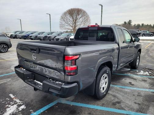 6 2026 Nissan Frontier S