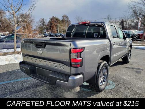 2025 Nissan Frontier SV
