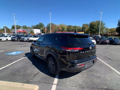 Black 2023 Nissan Pathfinder S