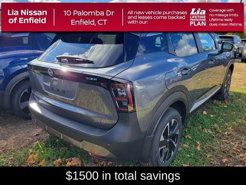 2026 Nissan Kicks SV