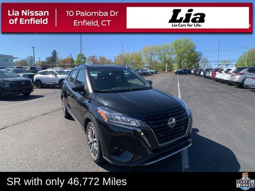 Super Black 2024 Nissan Kicks SR
