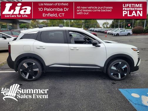 Aspen White Tri 2026 Nissan Kicks SR