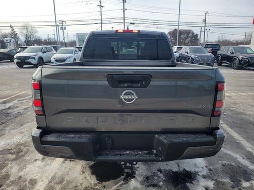 6 2026 Nissan Frontier SV