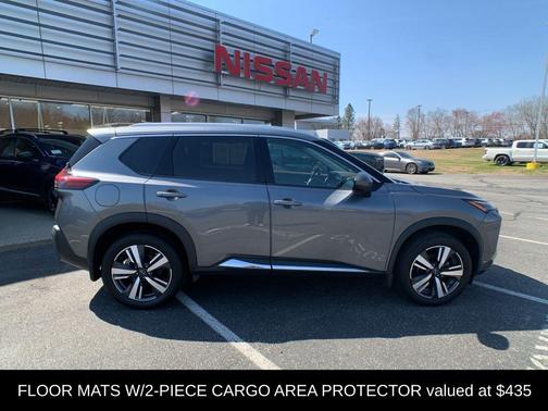 Gun Metallic 2023 Nissan Rogue SL