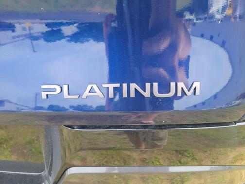 2025 Nissan Murano Platinum