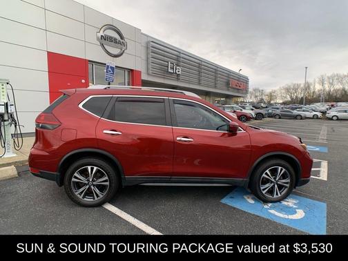 2019 Nissan Rogue SV