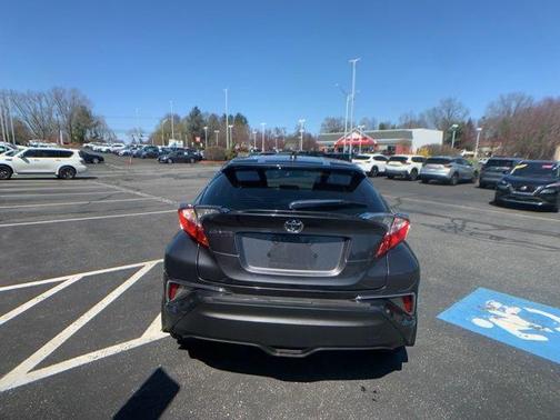 2020 Toyota C-HR XLE