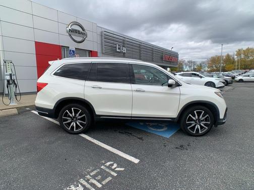 2019 Honda Pilot Touring 7-Passenger